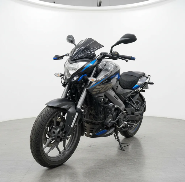 Slider Bajaj Ns 200 negro