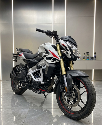 Slider ns 400 z Blanco